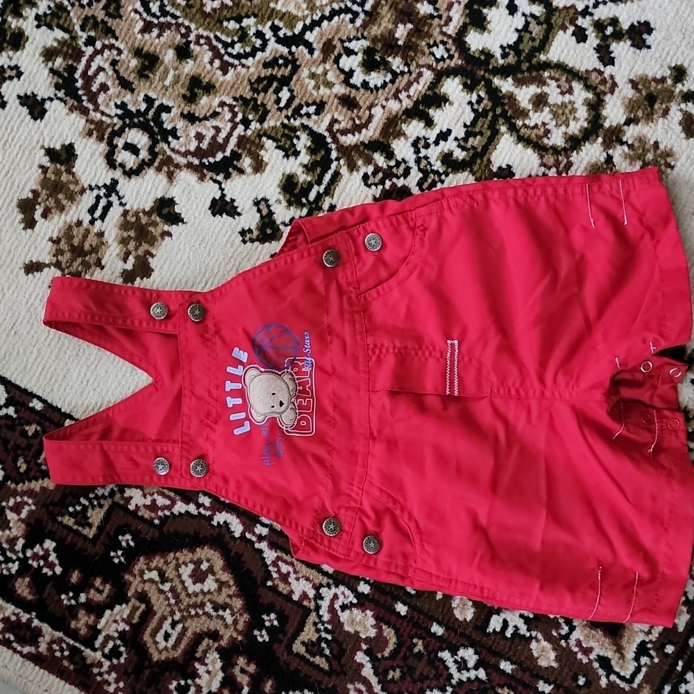 Boys 18 months one piece short bibs.